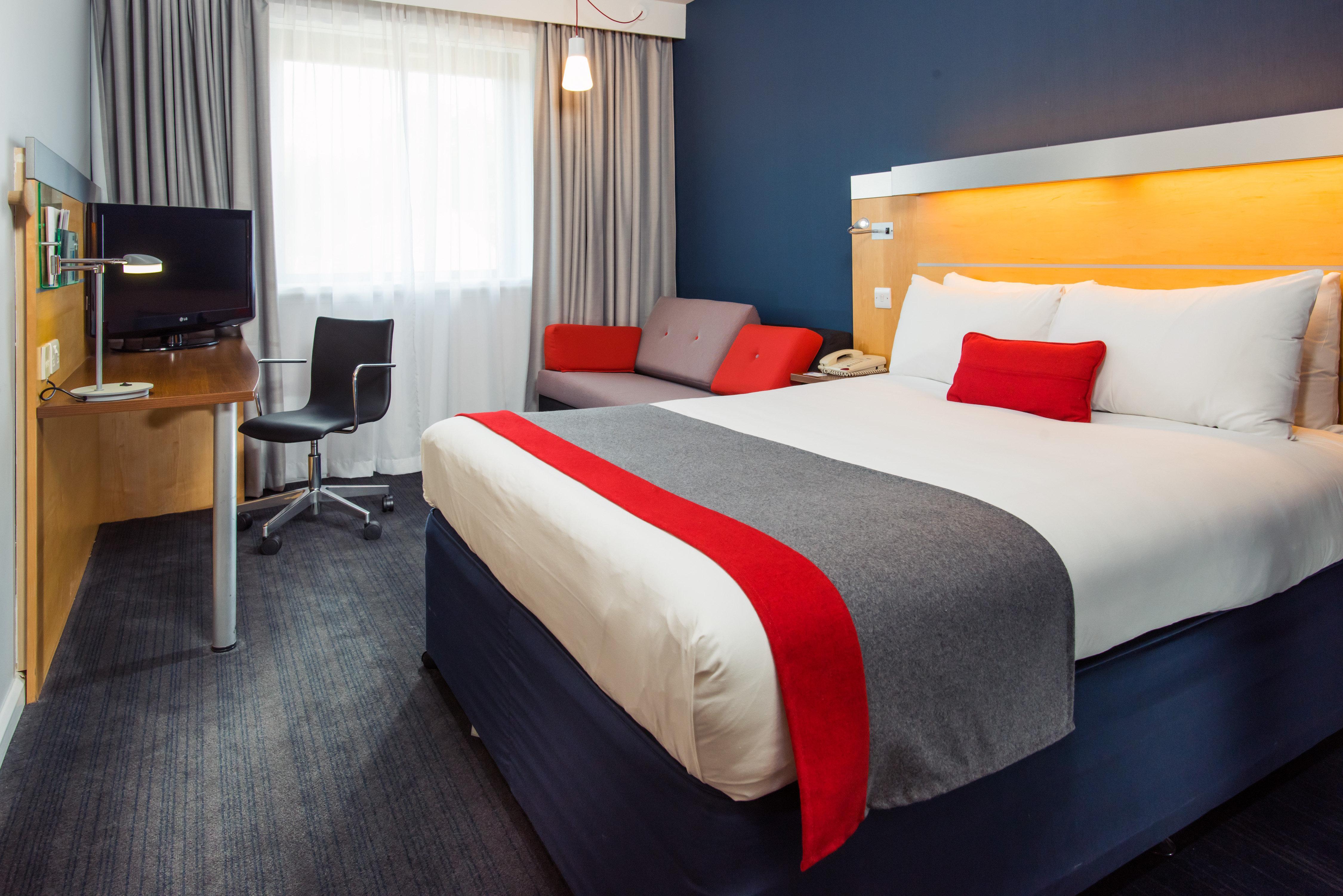 Holiday Inn Express Stevenage, An Ihg Hotel Экстерьер фото